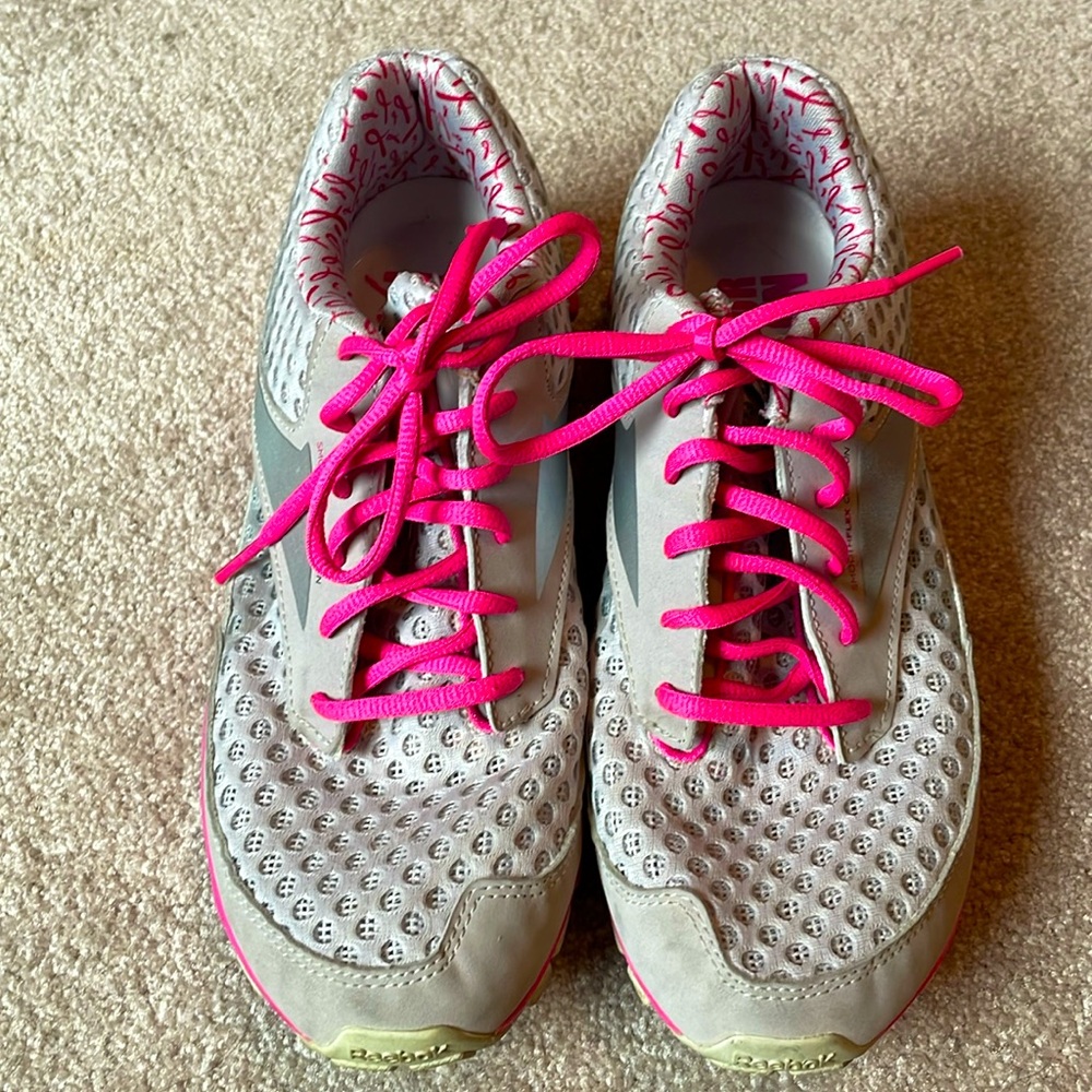 Reebok Smoothflex Cushrun Breast Cancer Awareness